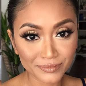 Meet your Posher, Monnie